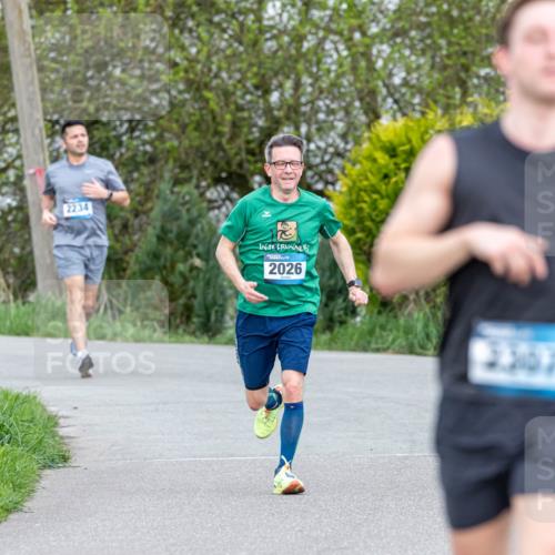 07.04.2024 - 43. Internationalen Wilhelmsburger Insellauf Michael Strokosch http://msf.ph/oto/6041076 07.04.2024 10:21:30 Laufen 2234, 2026, 3303 meine-sportfotos.de