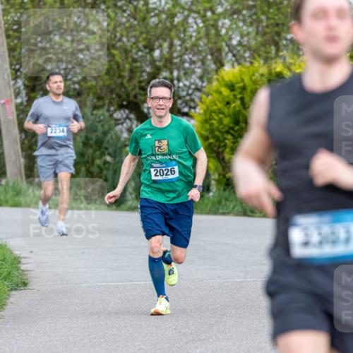 07.04.2024 - 43. Internationalen Wilhelmsburger Insellauf Michael Strokosch http://msf.ph/oto/6041081 07.04.2024 10:21:30 Laufen 3164, 2234, 2026, 3303 meine-sportfotos.de