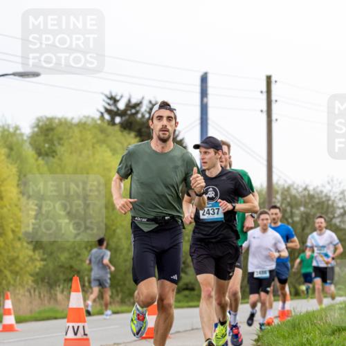 07.04.2024 - 43. Internationalen Wilhelmsburger Insellauf Michael Strokosch http://msf.ph/oto/6041112 07.04.2024 10:21:53 Laufen 2437, 11486 meine-sportfotos.de
