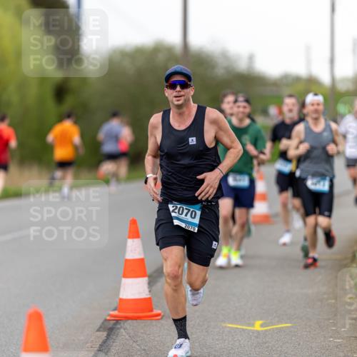 07.04.2024 - 43. Internationalen Wilhelmsburger Insellauf Michael Strokosch http://msf.ph/oto/6041265 07.04.2024 10:25:44 Laufen 2070, 2070 meine-sportfotos.de