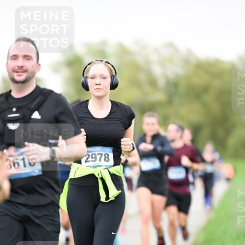 07.04.2024 - 43. Internationalen Wilhelmsburger Insellauf Dr. Thomas Lammeyer http://msf.ph/oto/6041301 07.04.2024 10:37:58 Laufen 3615, 2978 meine-sportfotos.de