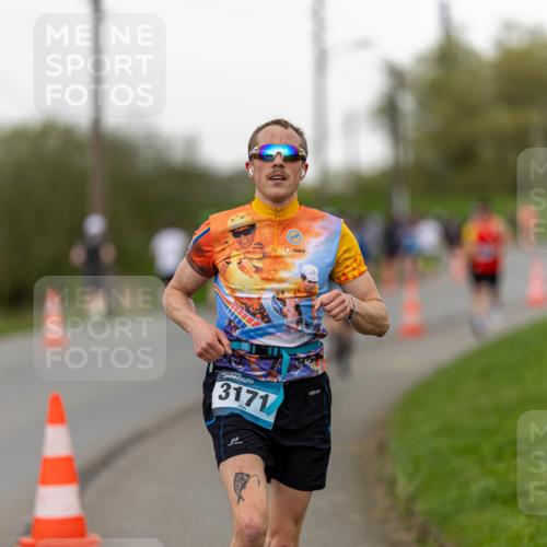 07.04.2024 - 43. Internationalen Wilhelmsburger Insellauf Michael Strokosch http://msf.ph/oto/6041309 07.04.2024 10:25:52 Laufen 3171 meine-sportfotos.de