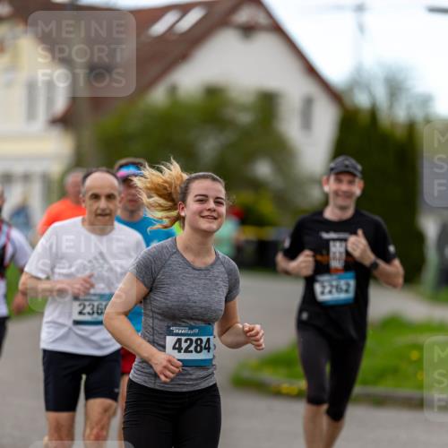 07.04.2024 - 43. Internationalen Wilhelmsburger Insellauf Michael Strokosch http://msf.ph/oto/6041328 07.04.2024 10:26:03 Laufen 11, 236, 4284, 2262 meine-sportfotos.de