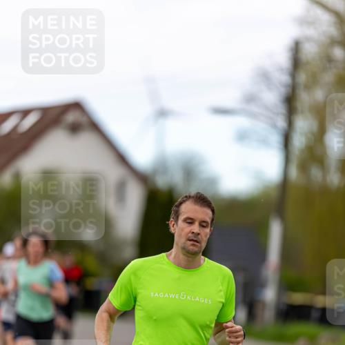 07.04.2024 - 43. Internationalen Wilhelmsburger Insellauf Michael Strokosch http://msf.ph/oto/6041341 07.04.2024 10:26:08 Laufen 2 meine-sportfotos.de