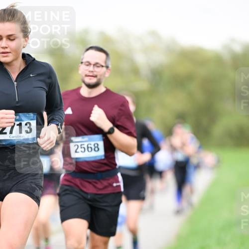 07.04.2024 - 43. Internationalen Wilhelmsburger Insellauf Dr. Thomas Lammeyer http://msf.ph/oto/6041346 07.04.2024 10:38:02 Laufen 2713, 2568 meine-sportfotos.de