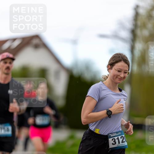 07.04.2024 - 43. Internationalen Wilhelmsburger Insellauf Michael Strokosch http://msf.ph/oto/6041358 07.04.2024 10:26:12 Laufen 43, 312 meine-sportfotos.de