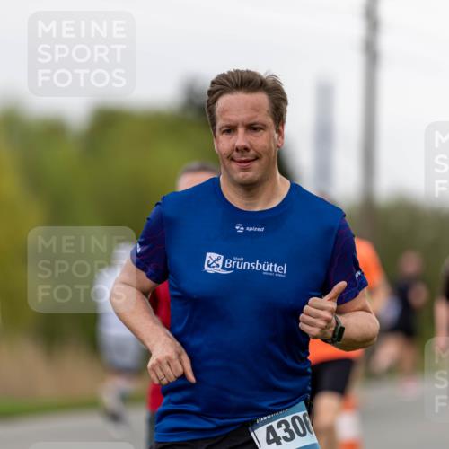 07.04.2024 - 43. Internationalen Wilhelmsburger Insellauf Michael Strokosch http://msf.ph/oto/6041365 07.04.2024 10:26:28 Laufen 430 meine-sportfotos.de
