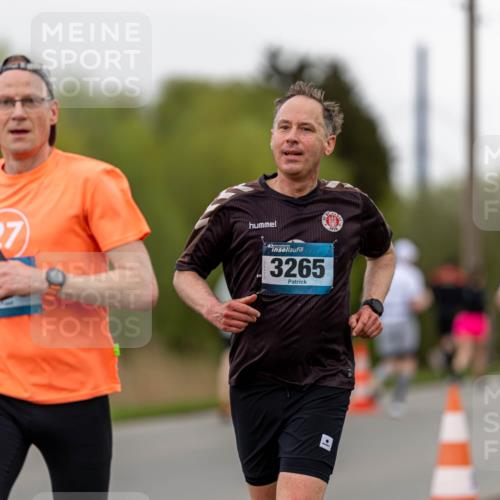 07.04.2024 - 43. Internationalen Wilhelmsburger Insellauf Michael Strokosch http://msf.ph/oto/6041372 07.04.2024 10:26:30 Laufen 27, 3265 meine-sportfotos.de