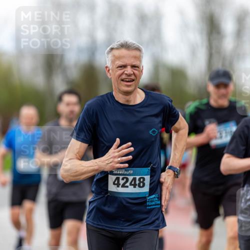 07.04.2024 - 43. Internationalen Wilhelmsburger Insellauf Michael Strokosch http://msf.ph/oto/6041495 07.04.2024 10:29:25 Laufen 4248, 3204 meine-sportfotos.de