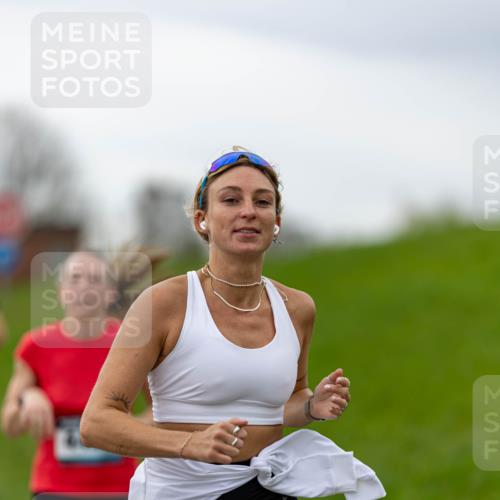 07.04.2024 - 43. Internationalen Wilhelmsburger Insellauf Michael Strokosch http://msf.ph/oto/6041557 07.04.2024 10:30:34 Laufen 395 meine-sportfotos.de