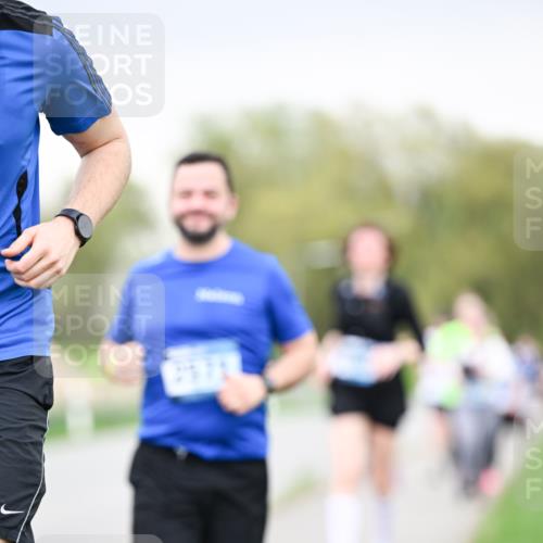 07.04.2024 - 43. Internationalen Wilhelmsburger Insellauf Dr. Thomas Lammeyer http://msf.ph/oto/6042064 07.04.2024 10:39:47 Laufen  meine-sportfotos.de
