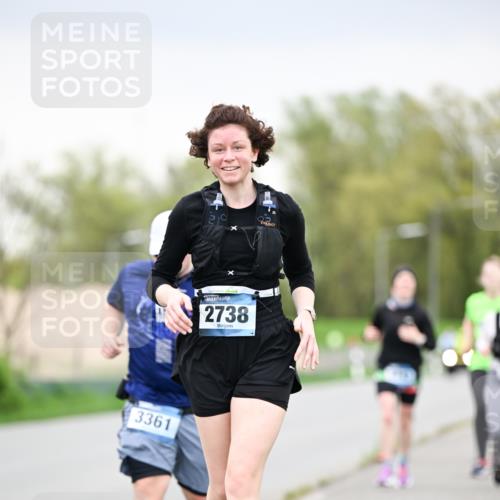 07.04.2024 - 43. Internationalen Wilhelmsburger Insellauf Dr. Thomas Lammeyer http://msf.ph/oto/6042080 07.04.2024 10:39:49 Laufen 3361, 2, 2738 meine-sportfotos.de