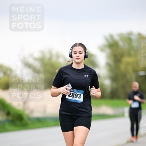 07.04.2024 - 43. Internationalen Wilhelmsburger Insellauf Dr. Thomas Lammeyer http://msf.ph/oto/6042266 07.04.2024 10:40:17 Laufen 2893 meine-sportfotos.de