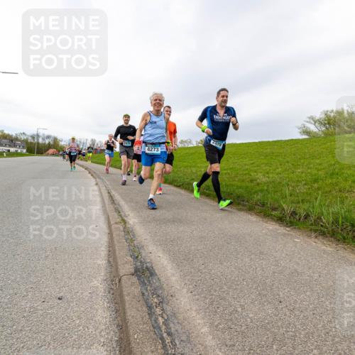 07.04.2024 - 43. Internationalen Wilhelmsburger Insellauf Michael Strokosch http://msf.ph/oto/6043553 07.04.2024 10:31:34 Laufen 2976, 4273, 2815 meine-sportfotos.de