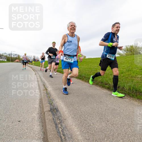 07.04.2024 - 43. Internationalen Wilhelmsburger Insellauf Michael Strokosch http://msf.ph/oto/6043578 07.04.2024 10:31:35 Laufen 2976, 4273, 2815 meine-sportfotos.de