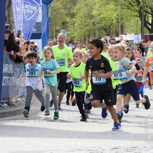 07.04.2024 - 43. Internationalen Wilhelmsburger Insellauf Strokosch-Dieckow http://msf.ph/oto/6064752 07.04.2024 13:04:41 Ziel 3107, 3108, 15, 32, 37, 53, 68, 92, 108, 229, 297, 304, 334, 336, 337, 338, 339, 340, 342, 343, 365, 367, 375, 390, 399, 409, 410, 411, 412, 414, 433, 445, 447, 588, 602, 605, 628, 651, 712, 713, 716, 717, 719, 720, 721, 723, 724, 725, 727, 728, 729, 730, 744, 745, 746, 747, 748, 749, 750, 752, 753, 754, 913, 916, 918, 921, 922, 923, 926, 1075, 1076, 1086, 1114, 1115, 1125, 1128 meine-sportfotos.de