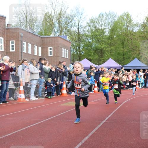 14.04.2024 - Hammer Lauf Strokosch-Dieckow http://msf.ph/oto/6064926 14.04.2024 09:39:23 Ziel  meine-sportfotos.de
