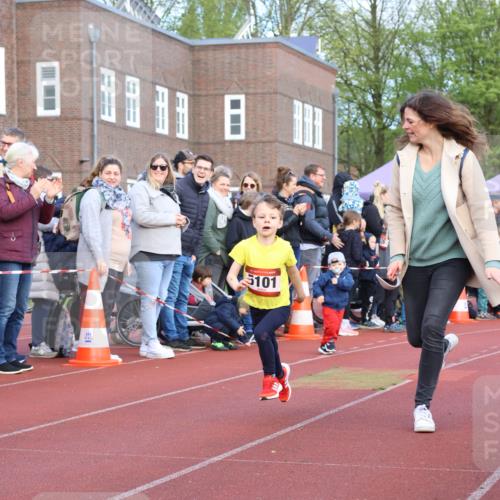 14.04.2024 - Hammer Lauf Strokosch-Dieckow http://msf.ph/oto/6064948 14.04.2024 09:39:34 Ziel  meine-sportfotos.de