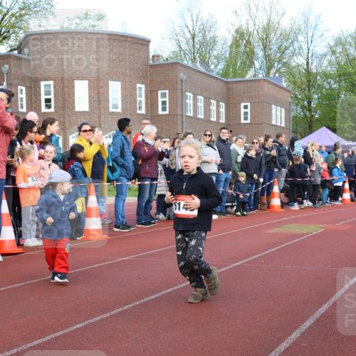 14.04.2024 - Hammer Lauf Strokosch-Dieckow http://msf.ph/oto/6064957 14.04.2024 09:39:40 Ziel  meine-sportfotos.de