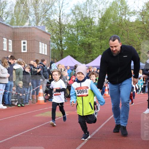 14.04.2024 - Hammer Lauf Strokosch-Dieckow http://msf.ph/oto/6064971 14.04.2024 09:39:47 Ziel  meine-sportfotos.de