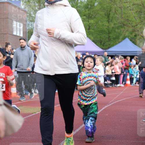 14.04.2024 - Hammer Lauf Strokosch-Dieckow http://msf.ph/oto/6064987 14.04.2024 09:40:00 Ziel  meine-sportfotos.de