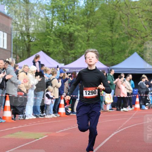 14.04.2024 - Hammer Lauf Strokosch-Dieckow http://msf.ph/oto/6065062 14.04.2024 09:48:57 Ziel 650, 1290, 650, 1290 meine-sportfotos.de