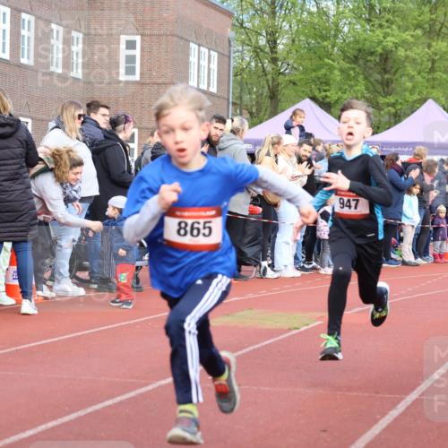 14.04.2024 - Hammer Lauf Strokosch-Dieckow http://msf.ph/oto/6065105 14.04.2024 09:49:35 Ziel 154, 644, 789, 865, 947, 154, 644, 789, 865, 947 meine-sportfotos.de