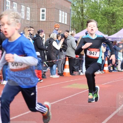 14.04.2024 - Hammer Lauf Strokosch-Dieckow http://msf.ph/oto/6065107 14.04.2024 09:49:35 Ziel 154, 644, 789, 865, 947, 154, 644, 789, 865, 947 meine-sportfotos.de