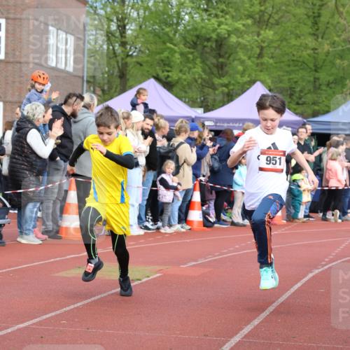 14.04.2024 - Hammer Lauf Strokosch-Dieckow http://msf.ph/oto/6065117 14.04.2024 09:49:41 Ziel 154, 865, 947, 951, 964, 1147, 154, 865, 947, 951, 964, 1147 meine-sportfotos.de