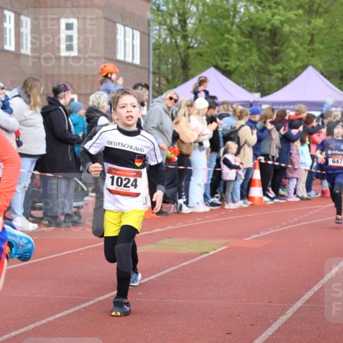 14.04.2024 - Hammer Lauf Strokosch-Dieckow http://msf.ph/oto/6065141 14.04.2024 09:49:54 Ziel 462, 513, 637, 926, 1024, 1167, 1273, 1371, 462, 513, 637, 926, 1024, 1167, 1273, 1371 meine-sportfotos.de