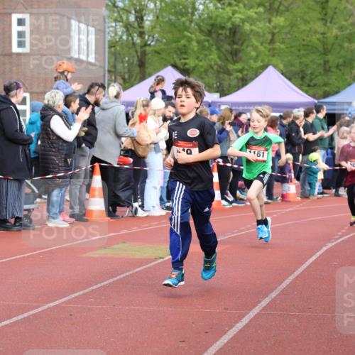 14.04.2024 - Hammer Lauf Strokosch-Dieckow http://msf.ph/oto/6065145 14.04.2024 09:49:57 Ziel 449, 462, 513, 637, 647, 926, 1024, 1371, 449, 462, 513, 637, 647, 926, 1024, 1371 meine-sportfotos.de