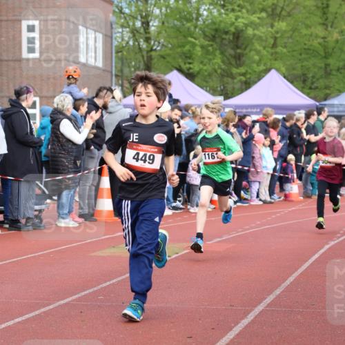 14.04.2024 - Hammer Lauf Strokosch-Dieckow http://msf.ph/oto/6065148 14.04.2024 09:49:57 Ziel 449, 462, 513, 637, 647, 926, 1024, 1371, 449, 462, 513, 637, 647, 926, 1024, 1371 meine-sportfotos.de