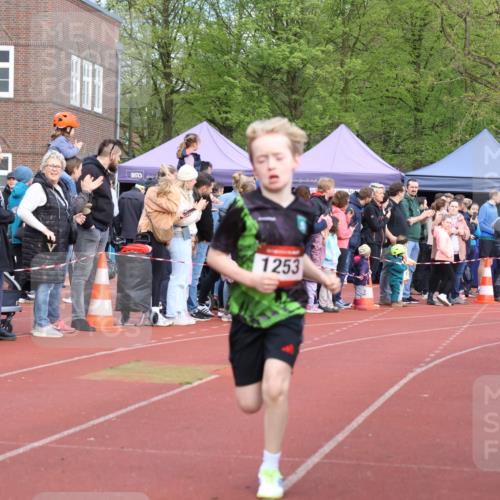 14.04.2024 - Hammer Lauf Strokosch-Dieckow http://msf.ph/oto/6065165 14.04.2024 09:50:04 Ziel 449, 504, 647, 938, 940, 953, 1024, 1161, 1253, 1286, 1343, 449, 504, 647, 938, 940, 953, 1024, 1161, 1253, 1286, 1343 meine-sportfotos.de
