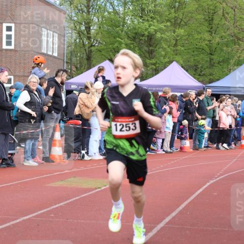 14.04.2024 - Hammer Lauf Strokosch-Dieckow http://msf.ph/oto/6065166 14.04.2024 09:50:04 Ziel 449, 504, 647, 938, 940, 953, 1024, 1161, 1253, 1286, 1343, 449, 504, 647, 938, 940, 953, 1024, 1161, 1253, 1286, 1343 meine-sportfotos.de