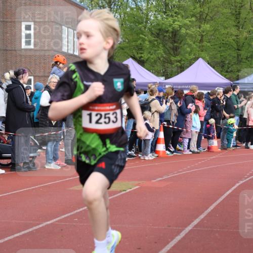 14.04.2024 - Hammer Lauf Strokosch-Dieckow http://msf.ph/oto/6065169 14.04.2024 09:50:04 Ziel 449, 504, 647, 938, 940, 953, 1024, 1161, 1253, 1286, 1343, 449, 504, 647, 938, 940, 953, 1024, 1161, 1253, 1286, 1343 meine-sportfotos.de