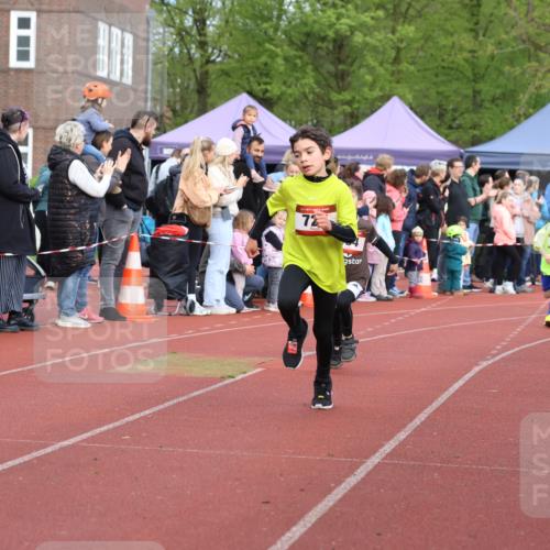 14.04.2024 - Hammer Lauf Strokosch-Dieckow http://msf.ph/oto/6065173 14.04.2024 09:50:09 Ziel 725, 938, 940, 953, 1253, 1286, 1343, 725, 938, 940, 953, 1253, 1286, 1343 meine-sportfotos.de