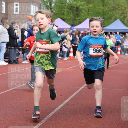 14.04.2024 - Hammer Lauf Strokosch-Dieckow http://msf.ph/oto/6065207 14.04.2024 09:50:22 Ziel 197, 736, 737, 739, 787, 863, 884, 899, 952, 966, 998, 1005, 1040, 1065, 1126, 1251, 1339, 197, 736, 737, 739, 787, 863, 884, 899, 952, 966, 998, 1005, 1040, 1065, 1126, 1251, 1339 meine-sportfotos.de