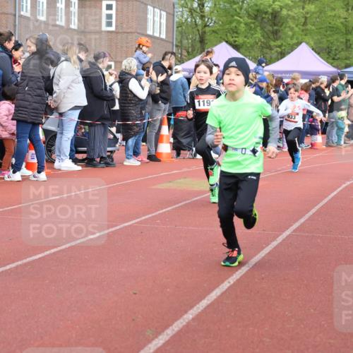 14.04.2024 - Hammer Lauf Strokosch-Dieckow http://msf.ph/oto/6065210 14.04.2024 09:50:24 Ziel 197, 736, 737, 787, 840, 863, 884, 899, 952, 966, 998, 1005, 1040, 1065, 1126, 1191, 1251, 1339, 197, 736, 737, 787, 840, 863, 884, 899, 952, 966, 998, 1005, 1040, 1065, 1126, 1191, 1251, 1339 meine-sportfotos.de