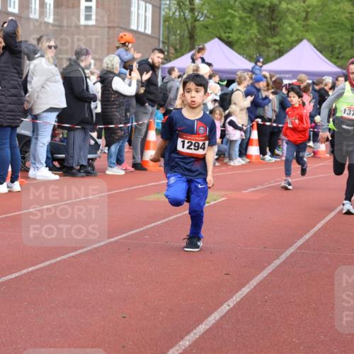 14.04.2024 - Hammer Lauf Strokosch-Dieckow http://msf.ph/oto/6065216 14.04.2024 09:50:28 Ziel 197, 736, 737, 787, 840, 884, 933, 952, 966, 998, 1040, 1065, 1126, 1191, 1251, 1294, 1339, 1377, 197, 736, 737, 787, 840, 884, 933, 952, 966, 998, 1040, 1065, 1126, 1191, 1251, 1294, 1339, 1377 meine-sportfotos.de