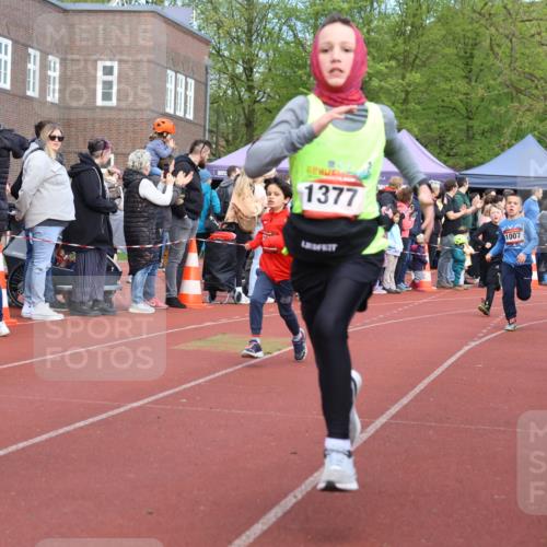 14.04.2024 - Hammer Lauf Strokosch-Dieckow http://msf.ph/oto/6065221 14.04.2024 09:50:29 Ziel 197, 736, 787, 840, 884, 933, 952, 966, 998, 1040, 1126, 1191, 1251, 1294, 1339, 1377, 197, 736, 787, 840, 884, 933, 952, 966, 998, 1040, 1126, 1191, 1251, 1294, 1339, 1377 meine-sportfotos.de