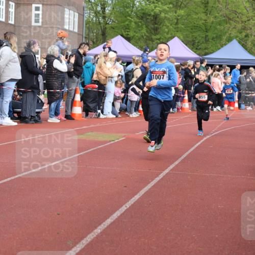 14.04.2024 - Hammer Lauf Strokosch-Dieckow http://msf.ph/oto/6065223 14.04.2024 09:50:31 Ziel 840, 933, 966, 998, 1007, 1126, 1191, 1251, 1259, 1294, 1339, 1377, 840, 933, 966, 998, 1007, 1126, 1191, 1251, 1259, 1294, 1339, 1377 meine-sportfotos.de