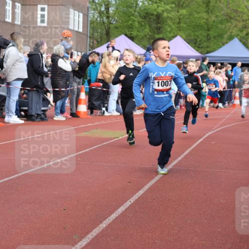 14.04.2024 - Hammer Lauf Strokosch-Dieckow http://msf.ph/oto/6065227 14.04.2024 09:50:31 Ziel 840, 933, 966, 998, 1007, 1126, 1191, 1251, 1259, 1294, 1339, 1377, 840, 933, 966, 998, 1007, 1126, 1191, 1251, 1259, 1294, 1339, 1377 meine-sportfotos.de
