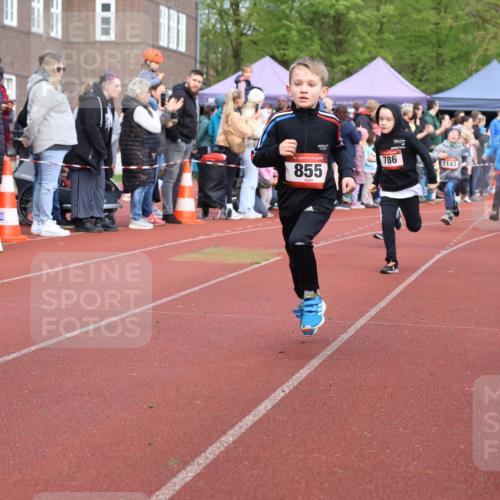 14.04.2024 - Hammer Lauf Strokosch-Dieckow http://msf.ph/oto/6065228 14.04.2024 09:50:33 Ziel 786, 840, 855, 933, 942, 1007, 1191, 1259, 1294, 1377, 786, 840, 855, 933, 942, 1007, 1191, 1259, 1294, 1377 meine-sportfotos.de