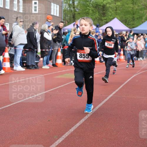 14.04.2024 - Hammer Lauf Strokosch-Dieckow http://msf.ph/oto/6065230 14.04.2024 09:50:33 Ziel 786, 840, 855, 933, 942, 1007, 1191, 1259, 1294, 1377, 786, 840, 855, 933, 942, 1007, 1191, 1259, 1294, 1377 meine-sportfotos.de