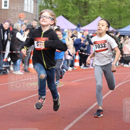 14.04.2024 - Hammer Lauf Strokosch-Dieckow http://msf.ph/oto/6065278 14.04.2024 09:50:55 Ziel 514, 542, 633, 640, 648, 705, 832, 967, 978, 1032, 1035, 1252, 1362, 1394, 514, 542, 633, 640, 648, 705, 832, 967, 978, 1032, 1035, 1252, 1362, 1394 meine-sportfotos.de