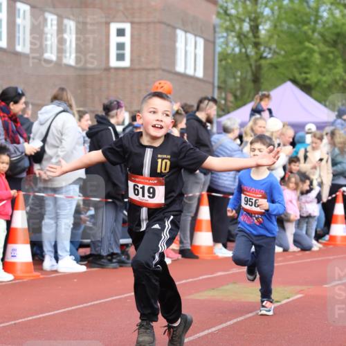 14.04.2024 - Hammer Lauf Strokosch-Dieckow http://msf.ph/oto/6065294 14.04.2024 09:51:08 Ziel 463, 544, 555, 591, 619, 630, 666, 854, 948, 995, 1027, 463, 544, 555, 591, 619, 630, 666, 854, 948, 995, 1027 meine-sportfotos.de