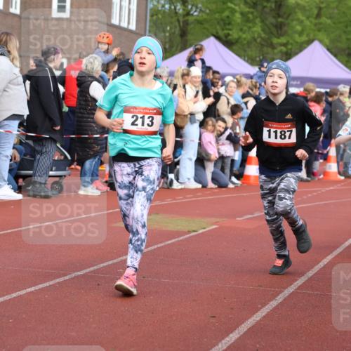 14.04.2024 - Hammer Lauf Strokosch-Dieckow http://msf.ph/oto/6065323 14.04.2024 09:51:24 Ziel 213, 393, 431, 558, 565, 751, 968, 1004, 1042, 1107, 1136, 1187, 1202, 1284, 1296, 1297, 1389, 213, 393, 431, 558, 565, 751, 968, 1004, 1042, 1107, 1136, 1187, 1202, 1284, 1296, 1297, 1389 meine-sportfotos.de