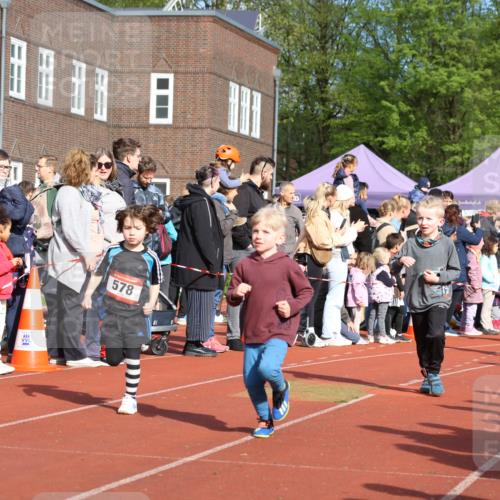 14.04.2024 - Hammer Lauf Strokosch-Dieckow http://msf.ph/oto/6065706 14.04.2024 09:52:38 Ziel 569, 672, 949, 996, 1034, 1226, 569, 672, 949, 996, 1034, 1226 meine-sportfotos.de