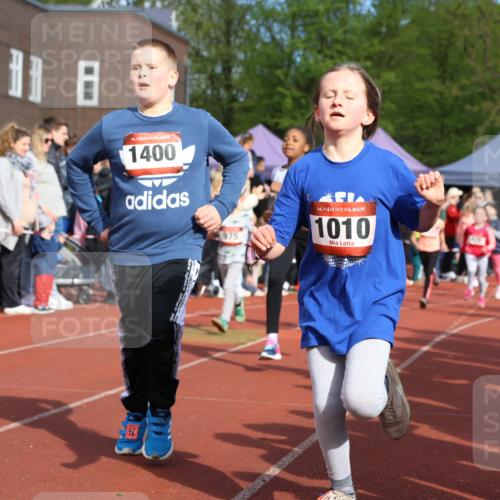 14.04.2024 - Hammer Lauf Strokosch-Dieckow http://msf.ph/oto/6065793 14.04.2024 09:52:43 Ziel 312, 526, 569, 578, 672, 950, 954, 996, 1010, 1226, 1287, 1319, 1365, 1397, 312, 526, 569, 578, 672, 950, 954, 996, 1010, 1226, 1287, 1319, 1365, 1397 meine-sportfotos.de