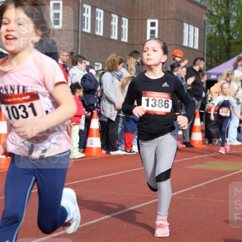 14.04.2024 - Hammer Lauf Strokosch-Dieckow http://msf.ph/oto/6065878 14.04.2024 09:52:49 Ziel 283, 312, 394, 429, 526, 545, 578, 931, 950, 954, 975, 1010, 1031, 1033, 1215, 1287, 1319, 1365, 1386, 1397, 1400, 283, 312, 394, 429, 526, 545, 578, 931, 950, 954, 975, 1010, 1031, 1033, 1215, 1287, 1319, 1365, 1386, 1397, 1400 meine-sportfotos.de